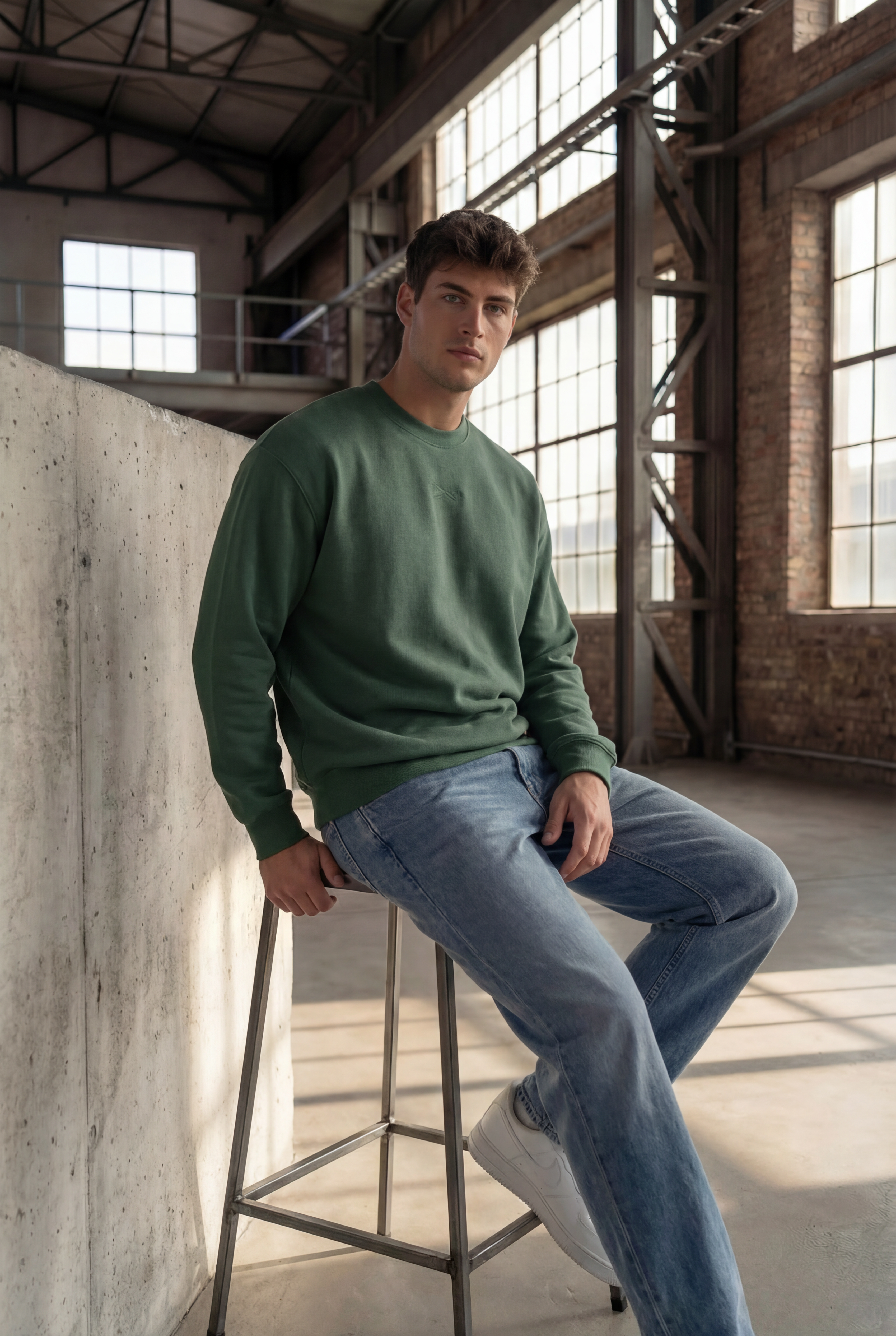 El-Haj Classic Crew-neck - Olive Green