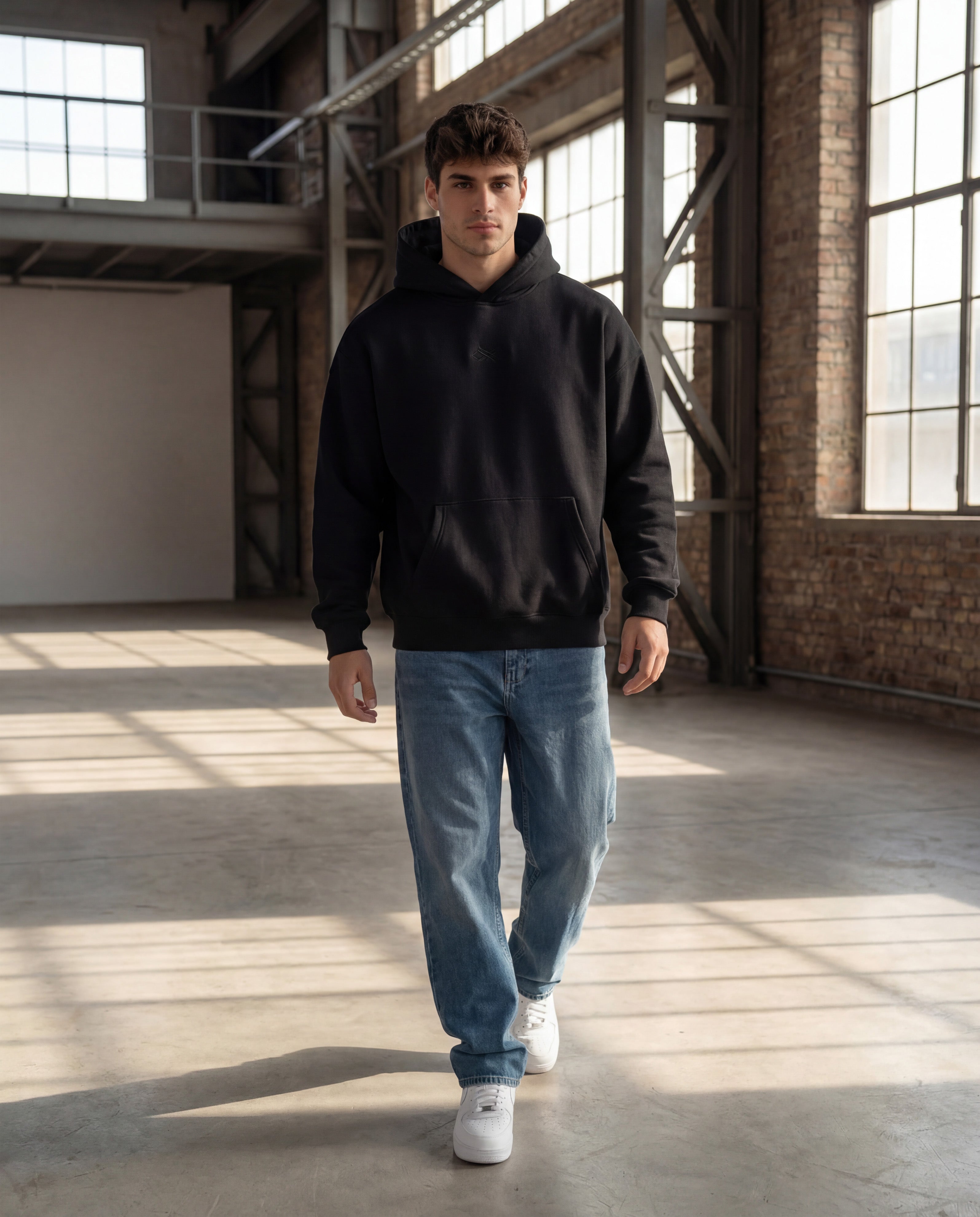 El-Haj Classic Oversized Hoodie - Black